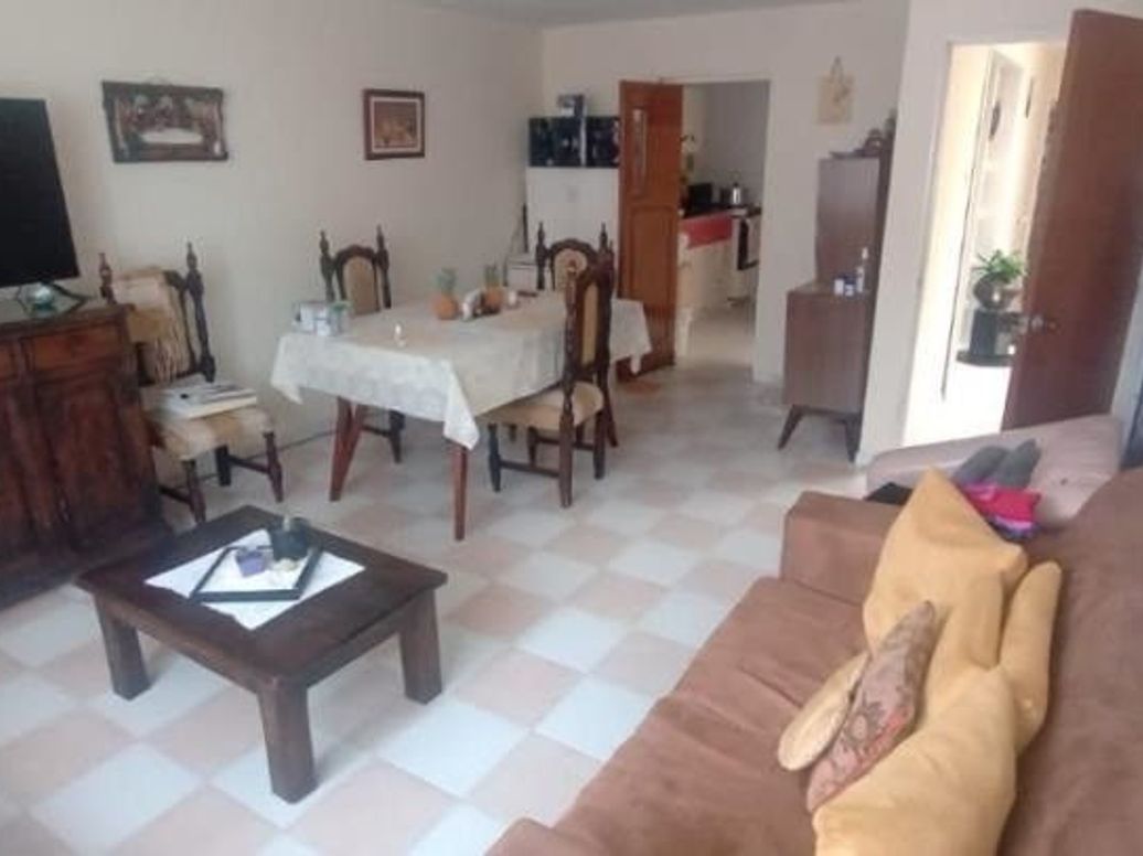 Casa de 14 alcobas en venta en Claret, Bogotá, 394 m² · foto 10 de 14