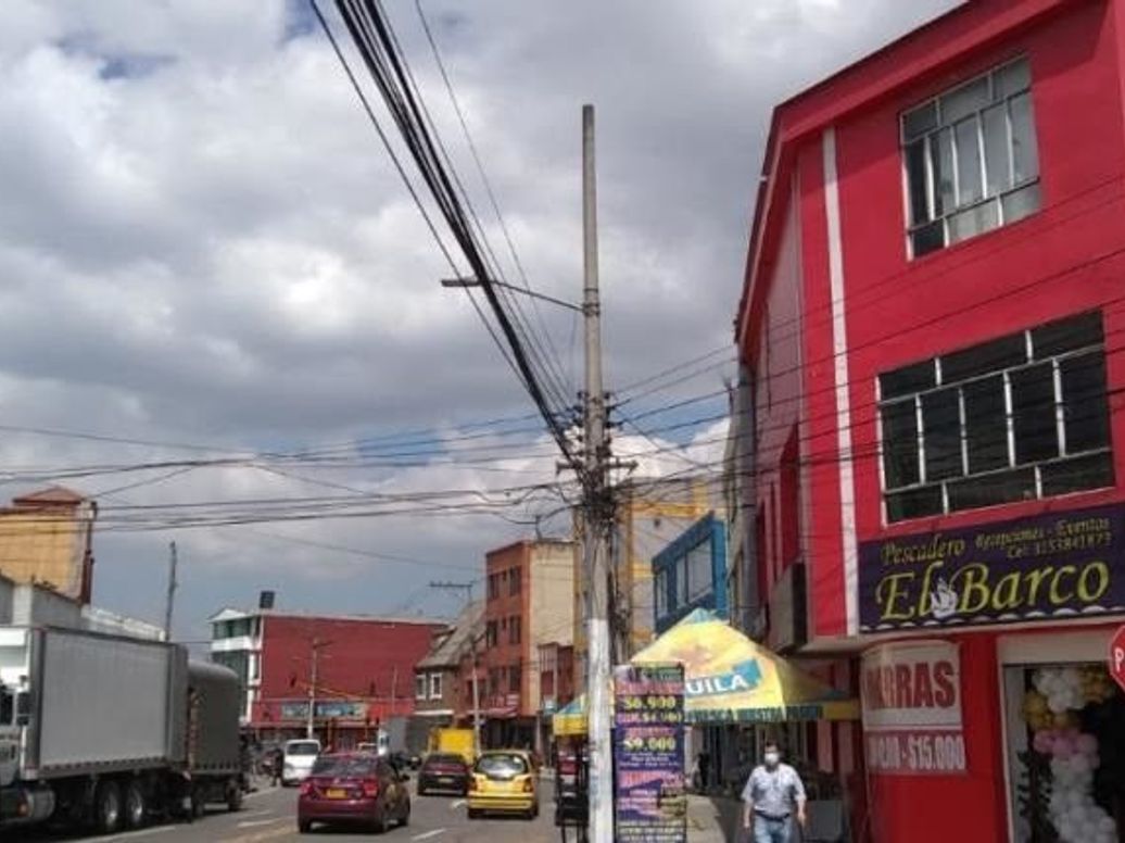 Casa de 8 alcobas en venta en Restrepo, Bogotá, 587 m² · foto 2 de 20