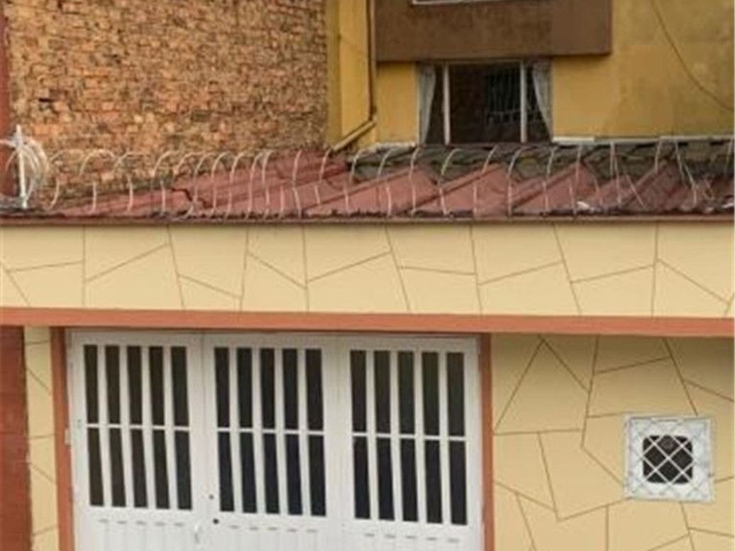 Casa de 4 alcobas en venta en Ingles, Bogotá, 110 m² · foto 2 de 14