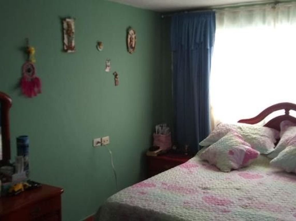 Casa de 8 alcobas en venta en Santa Rita Sur Oriental, Bogotá, 328 m² · foto 14 de 20