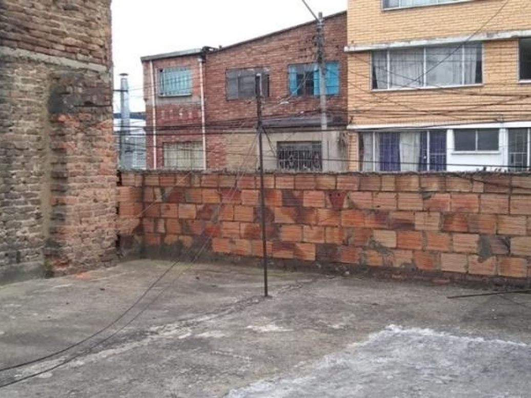 Casa de 2 alcobas en venta en Restrepo, Bogotá, 208 m² · foto 10 de 11