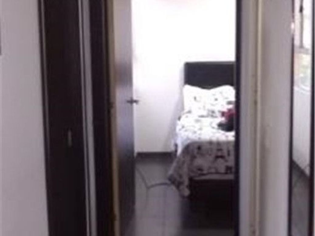 Apartamento de 3 alcobas en venta en San Luis, Bogotá, 43 m² · foto 15 de 20