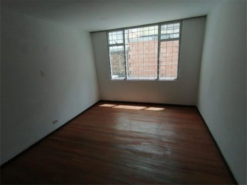 Casa de 6 alcobas en venta en La Asunción, Bogotá, 320 m² · foto 6 de 15