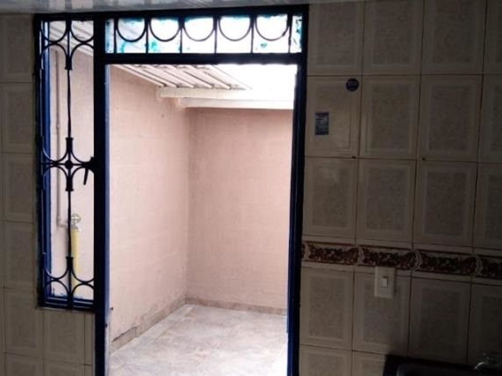 Casa de 4 alcobas en venta en Usme Centro, Bogotá, 70 m² · foto 11 de 16