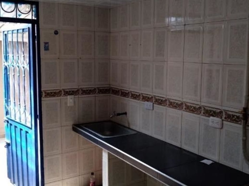 Casa de 4 alcobas en venta en Usme Centro, Bogotá, 70 m² · foto 10 de 16