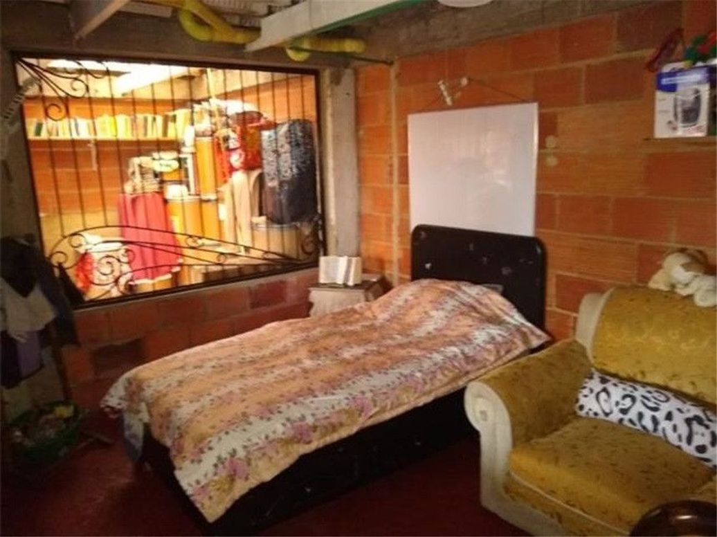 Casa de 5 alcobas en venta en Arborizadora Baja, Bogotá, 320 m² · foto 14 de 20