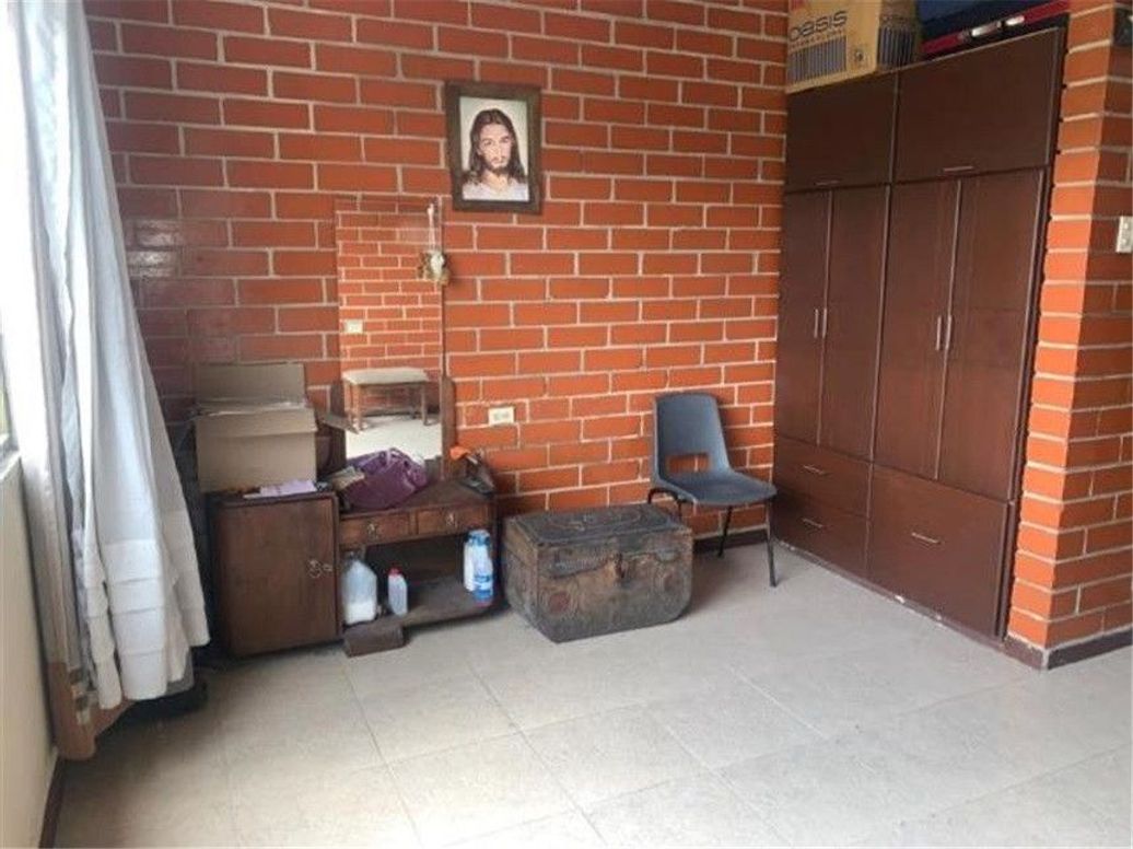Casa de 5 alcobas en venta en Quiroga, Bogotá, 325 m² · foto 13 de 20