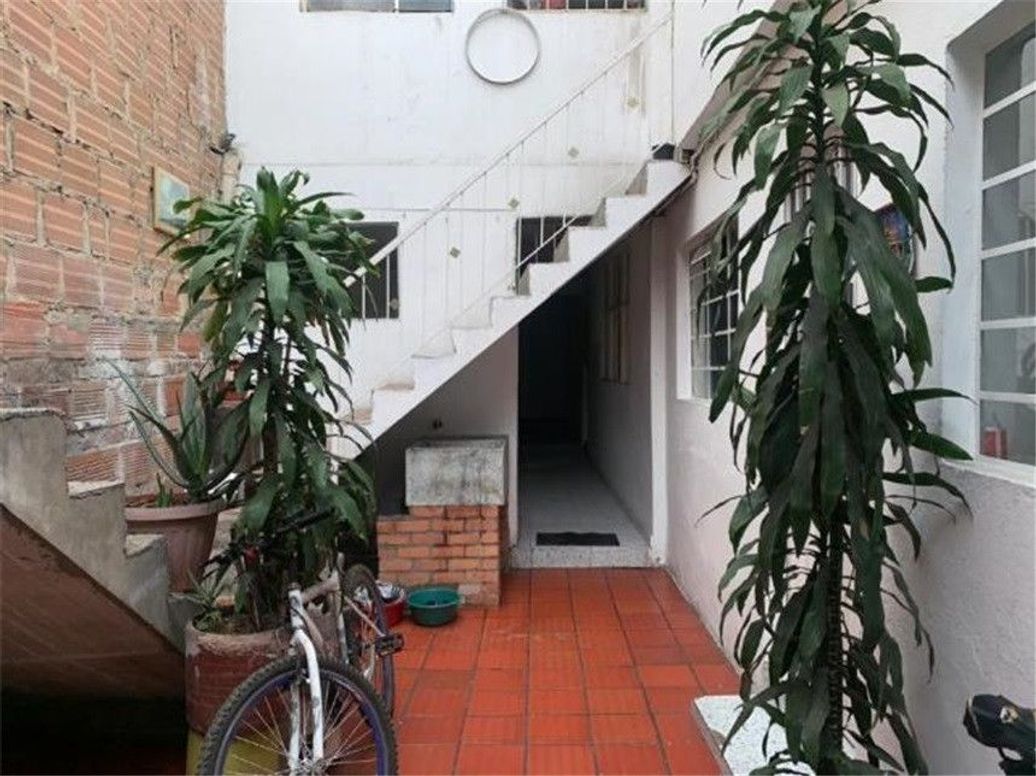 Casa de 9 alcobas en venta en Murillo Toro, Bogotá, 402 m² · foto 14 de 20
