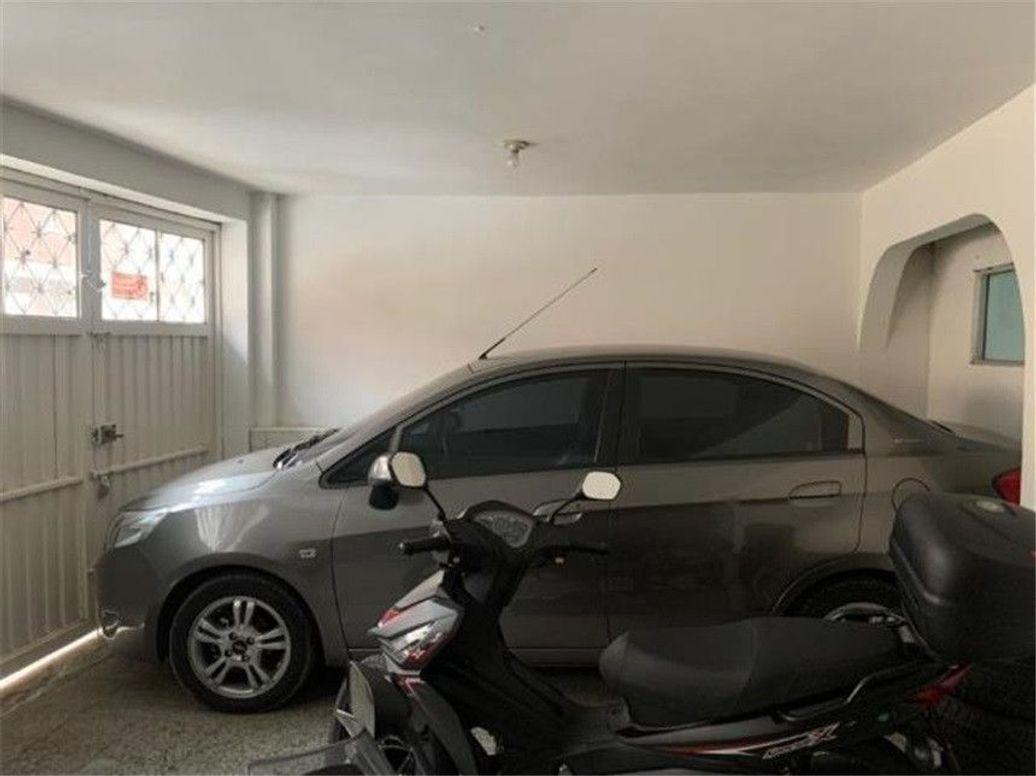 Casa de 9 alcobas en venta en Murillo Toro, Bogotá, 402 m² · foto 2 de 20