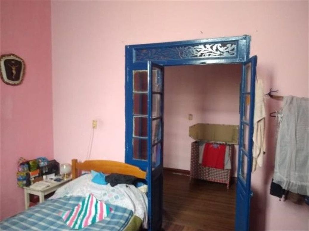 Casa de 8 alcobas en venta en Las Cruces, Bogotá, 164 m² · foto 19 de 20