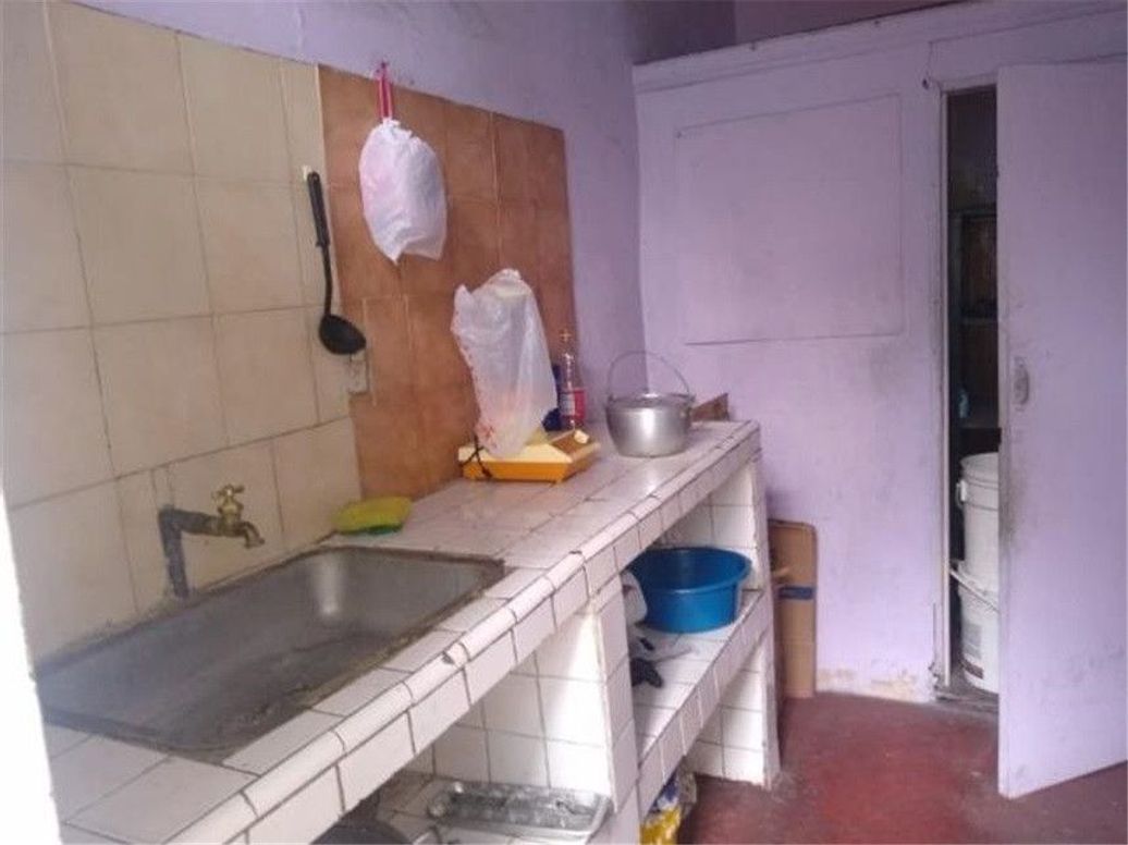 Casa de 8 alcobas en venta en Las Cruces, Bogotá, 164 m² · foto 12 de 20