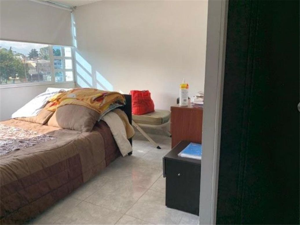 Casa de 7 alcobas en venta en Bosque Popular, Bogotá, 369 m² · foto 17 de 18