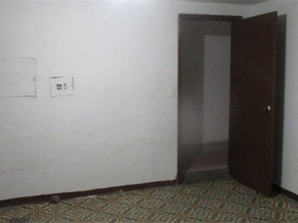 Casa de 5 alcobas en venta en Acacias Sur, Bogotá, 216 m² · foto 6 de 20