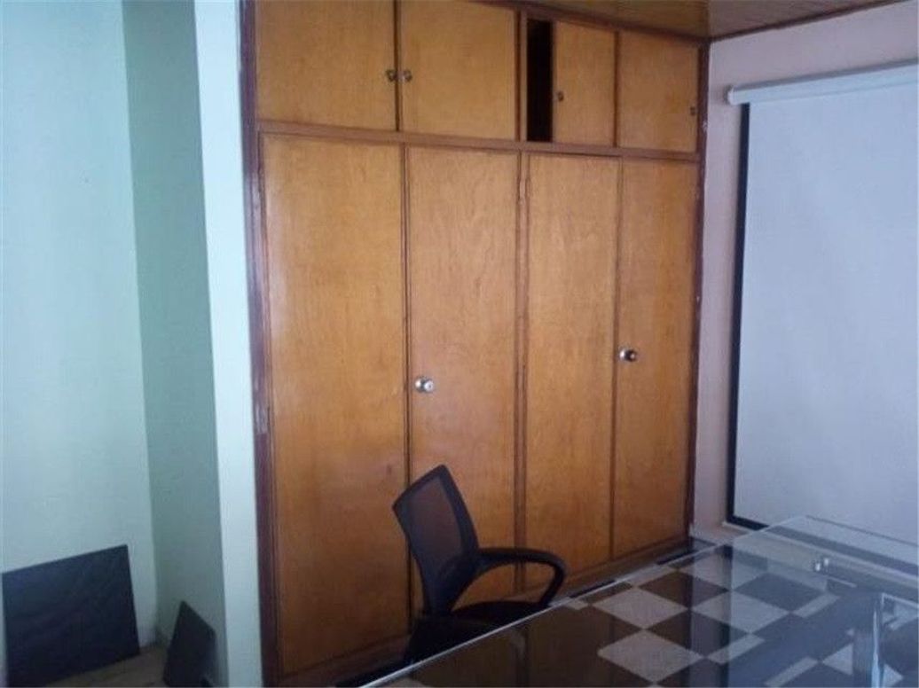Casa de 5 alcobas en venta en Ciudad Berna, Bogotá, 273 m² · foto 11 de 20
