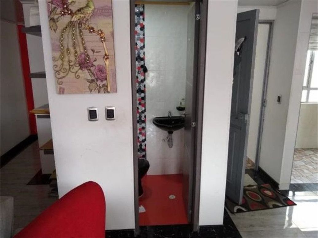 Casa de 18 alcobas en venta en Marco Fidel Suarez, Bogotá, 737 m² · foto 8 de 20