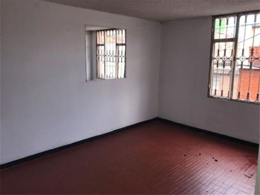 Casa de 7 alcobas en venta en San Vicente, Bogotá, 160 m² · foto 8 de 15