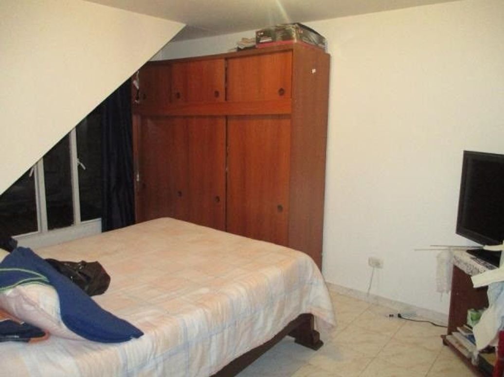 Casa de 10 alcobas en venta en Diana Turbay, Bogotá, 250 m² · foto 5 de 20