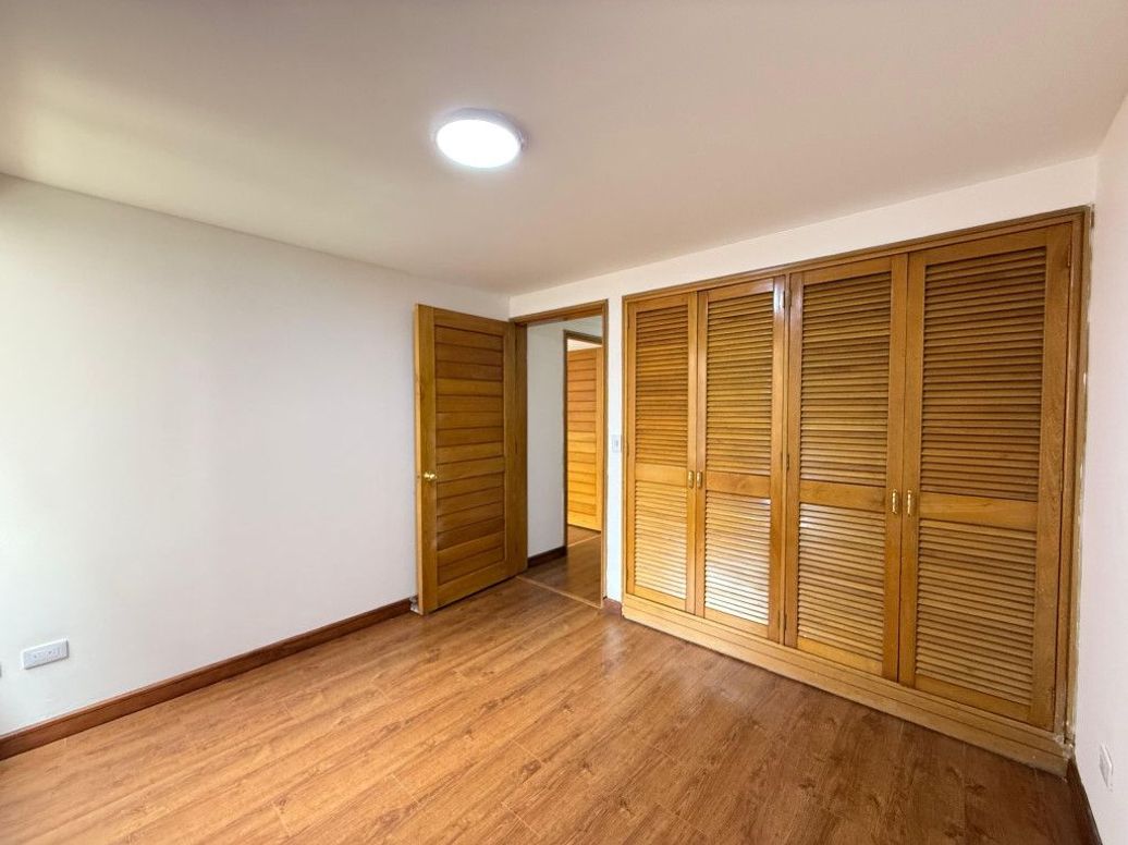 Apartamento de 3 alcobas en venta en Chico Norte Et. Iii, Bogotá, 140 m² · foto 11 de 17