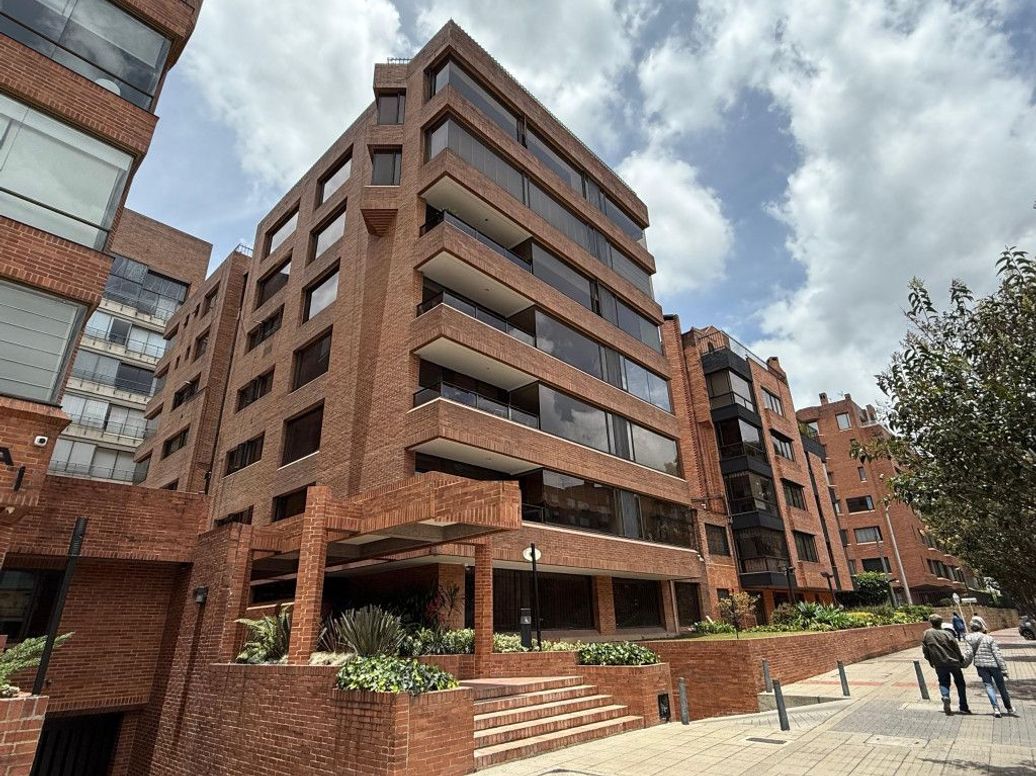 Apartamento de 3 alcobas en venta en Chico Norte Et. Iii, Bogotá, 140 m² · foto 17 de 17
