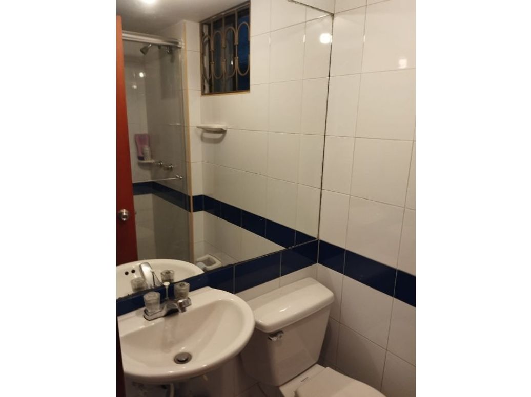 Apartamento de 3 alcobas en venta en Ciudad Salitre Occidental, Bogotá, 65 m² · foto 10 de 12