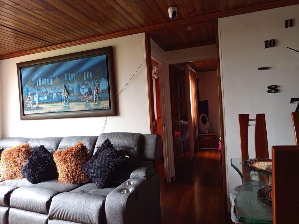 Apartamento de 3 alcobas en venta en Mtf Angela 2, Bogotá, 58 m² · foto 8 de 20