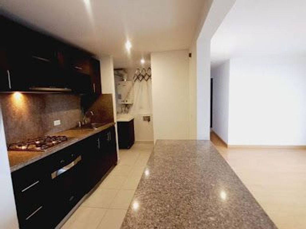 Apartamento en venta en La Igualdad, Bogotá · foto 4 de 20