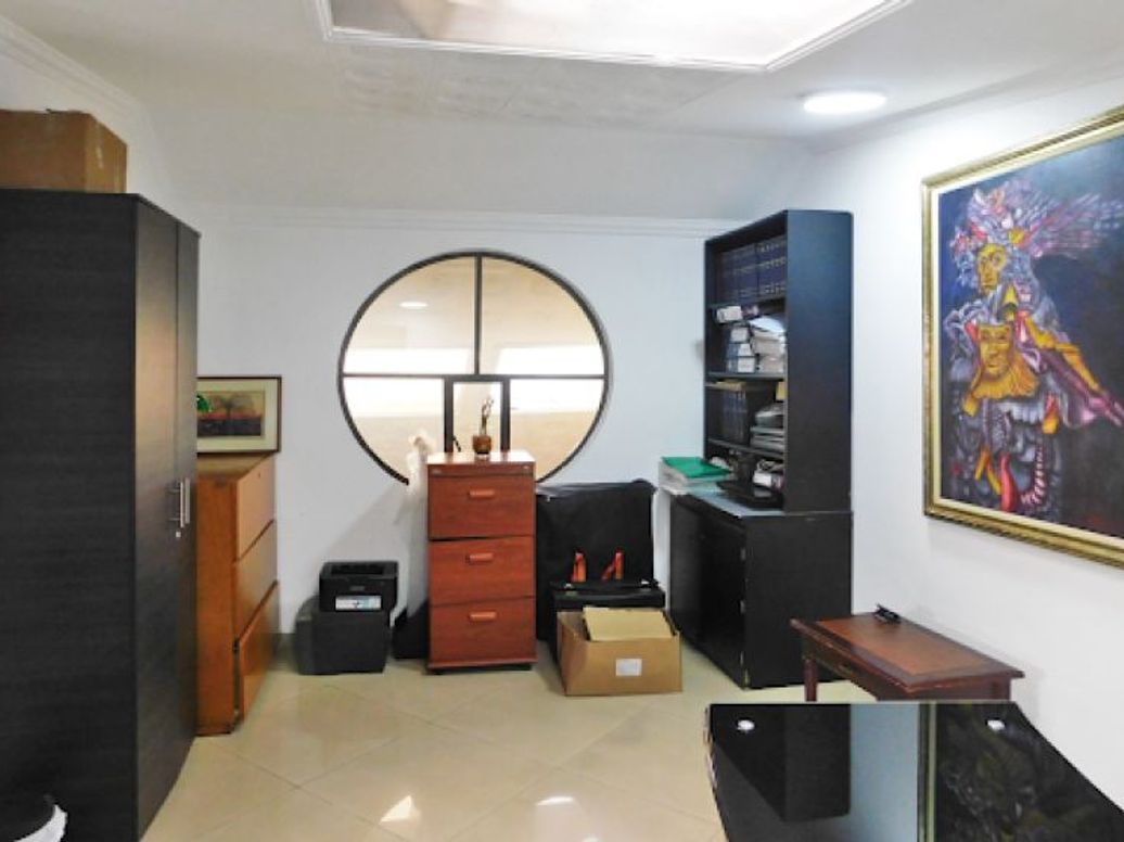 Casa de 3 alcobas en venta en Estoril, Bogotá, 500 m² · foto 4 de 20