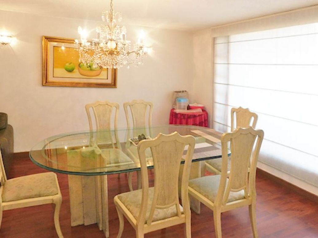 Casa de 4 alcobas en venta en San Patricio, Bogotá, 318 m² · foto 13 de 20