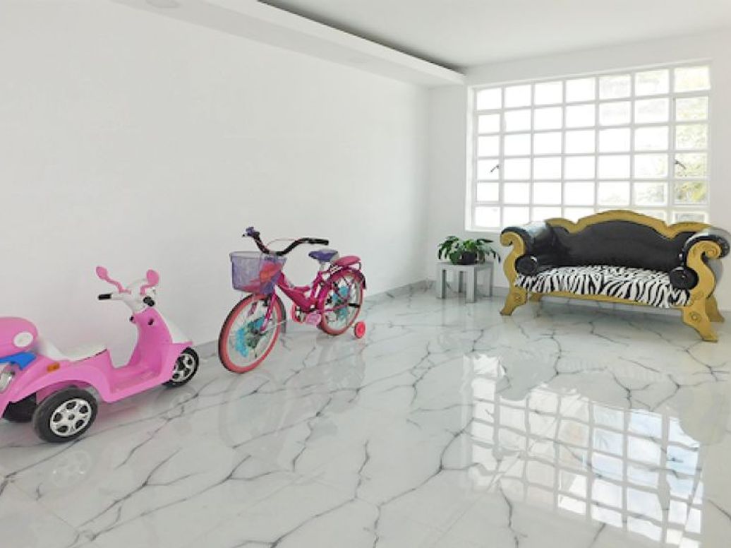 Casa de 4 alcobas en venta en Pardo Rubio, Bogotá, 394 m² · foto 4 de 20
