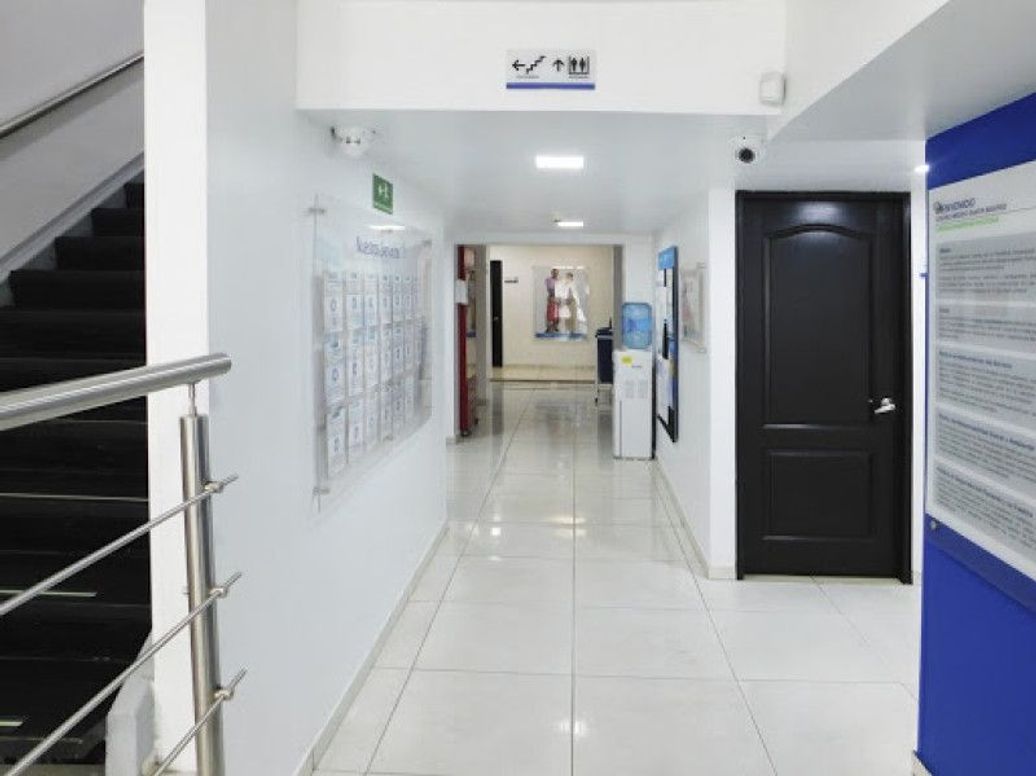 Casa de 10 alcobas en venta en Santa Barbara Occidental, Bogotá, 660 m² · foto 8 de 20