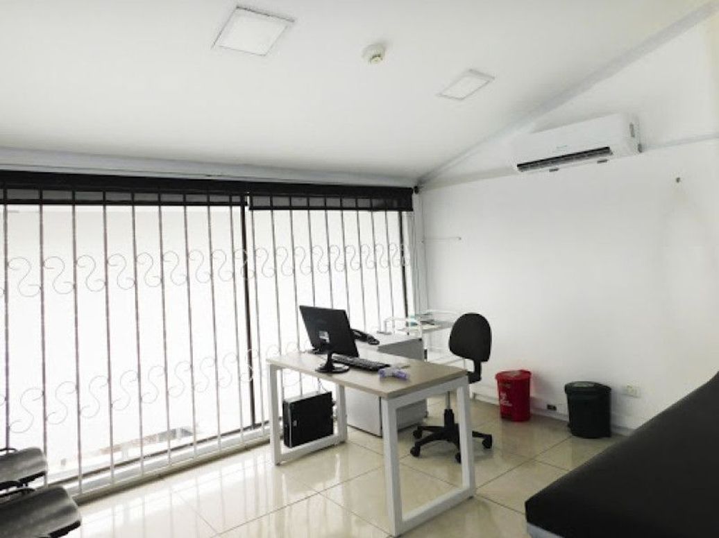Casa de 10 alcobas en venta en Santa Barbara Occidental, Bogotá, 660 m² · foto 11 de 20