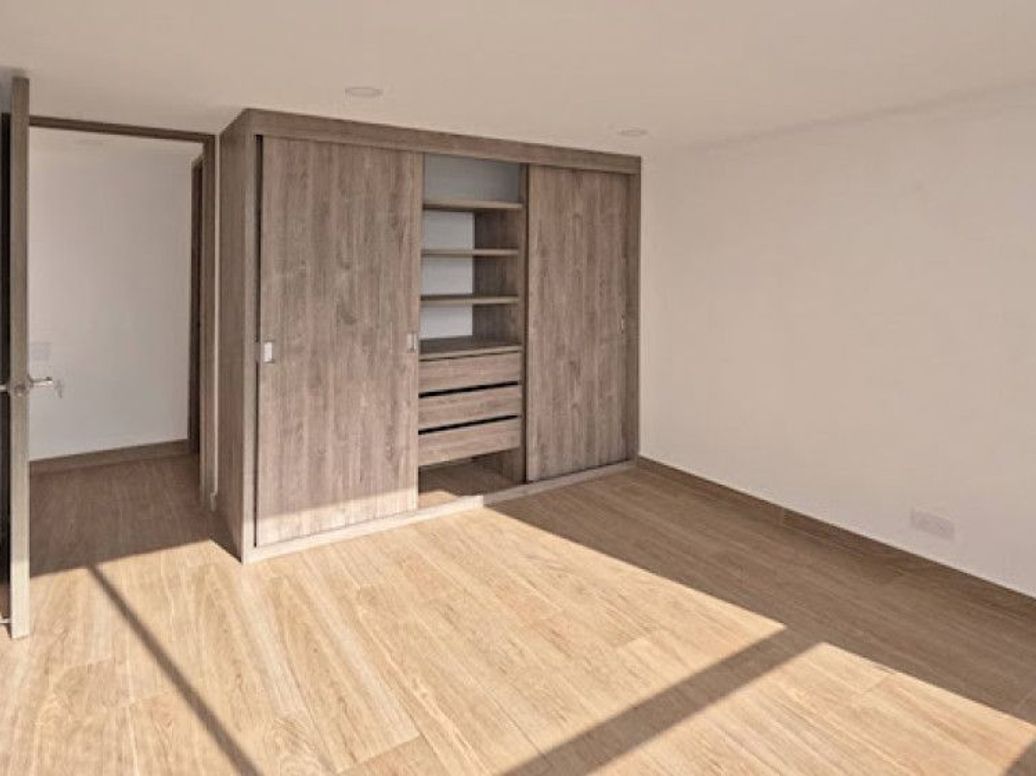 Apartaestudio en venta en El Redil, Bogotá, 35 m² · foto 5 de 20