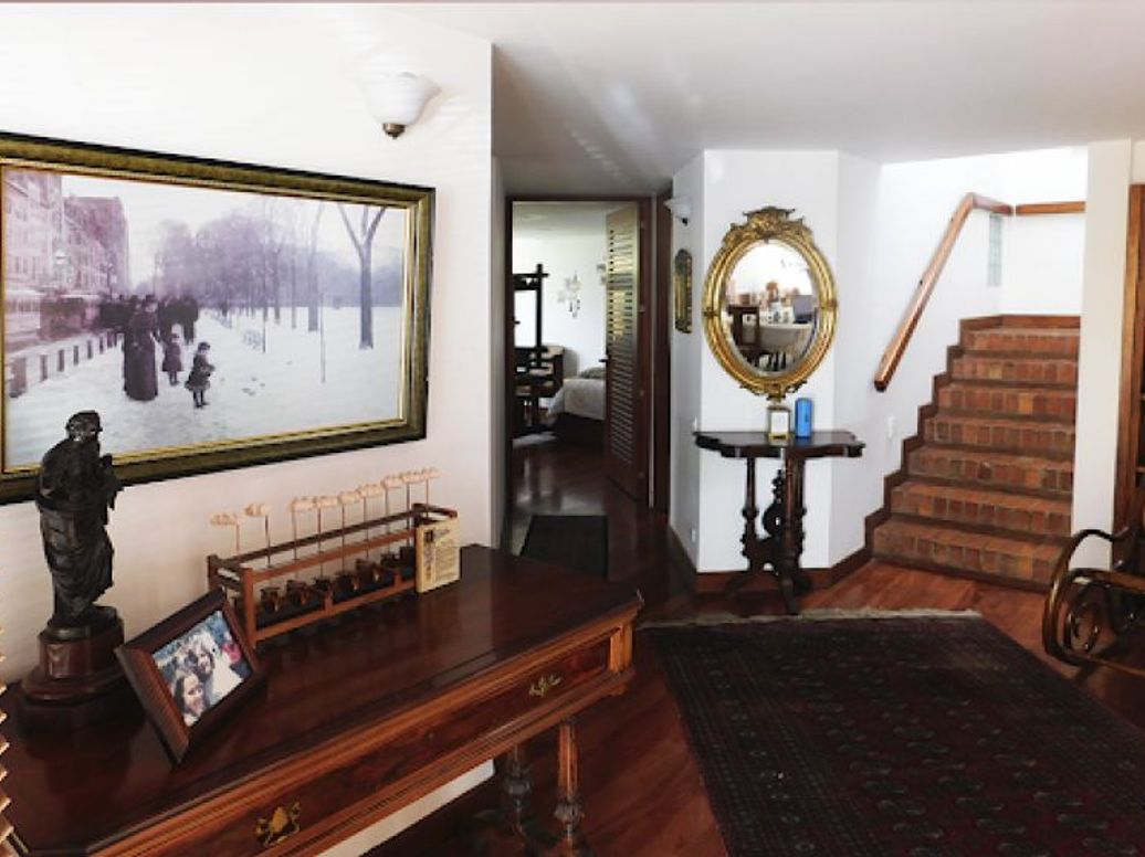 Casa de 3 alcobas en venta en Niza, Bogotá, 265 m² · foto 2 de 20