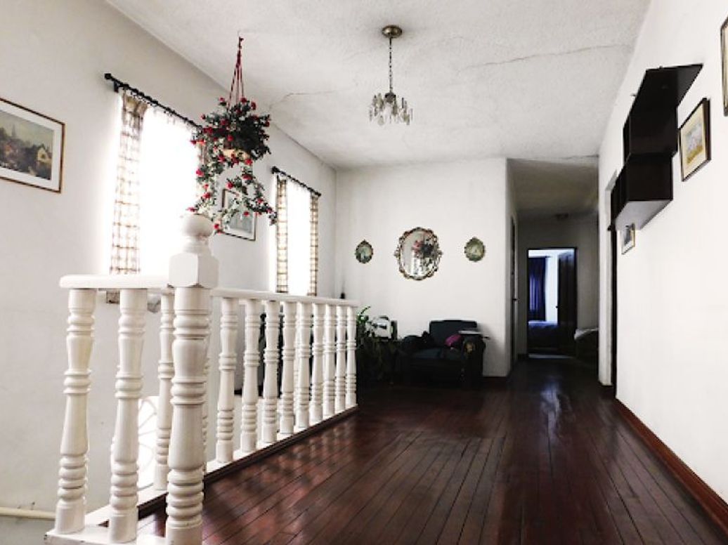 Casa de 6 alcobas en venta en Banco Central, Bogotá, 229 m² · foto 17 de 20