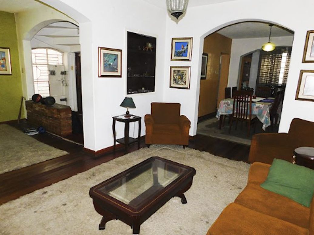 Casa de 6 alcobas en venta en Banco Central, Bogotá, 229 m² · foto 3 de 20