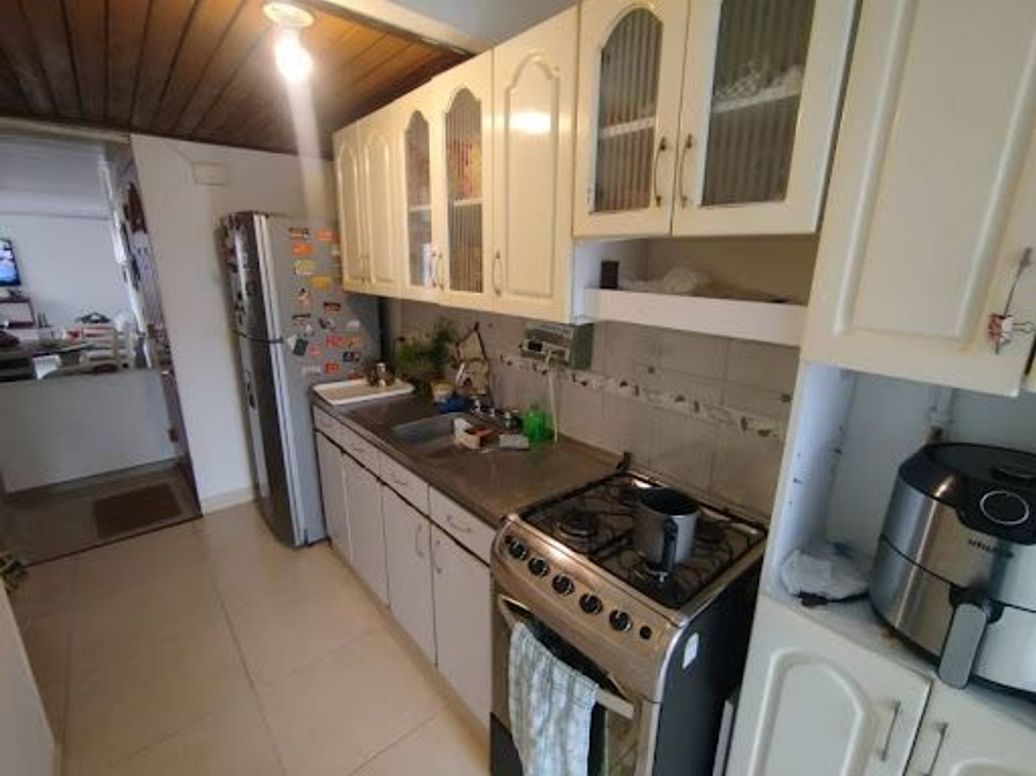 Apartamento de 3 alcobas en venta en Villas De Granada, Bogotá, 65 m² · foto 6 de 19