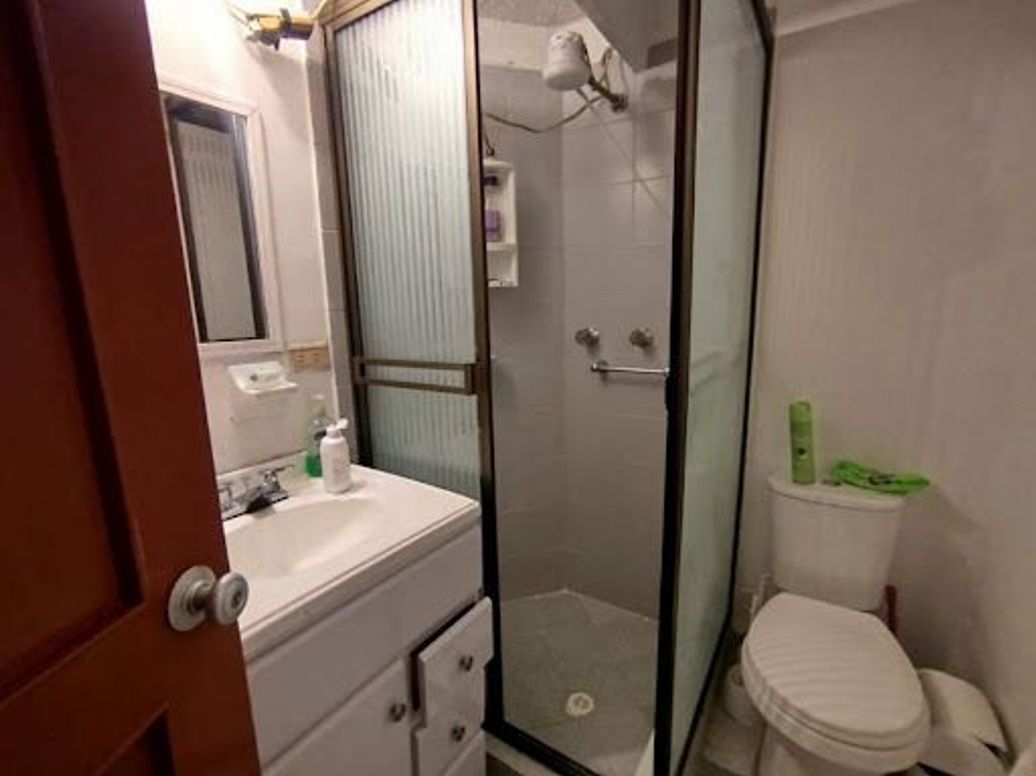 Apartamento de 3 alcobas en venta en Villas De Granada, Bogotá, 65 m² · foto 16 de 19