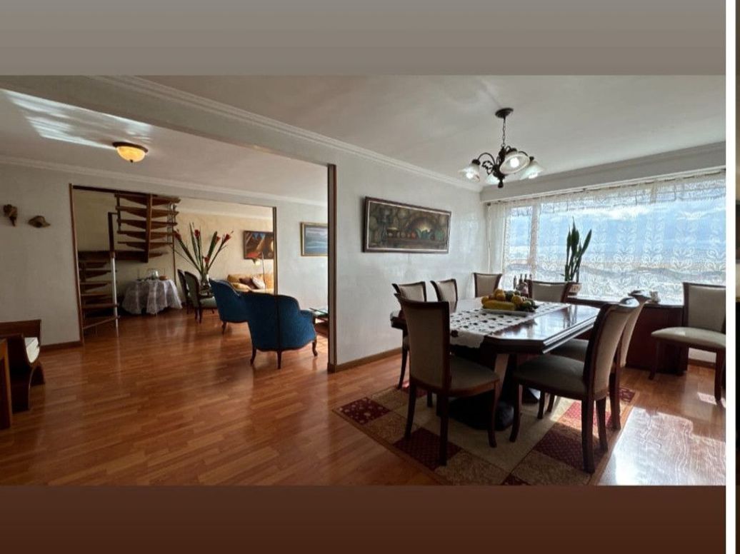 Apartamento de 3 alcobas en venta en Caobos Salazar, Bogotá, 197 m² · foto 6 de 11