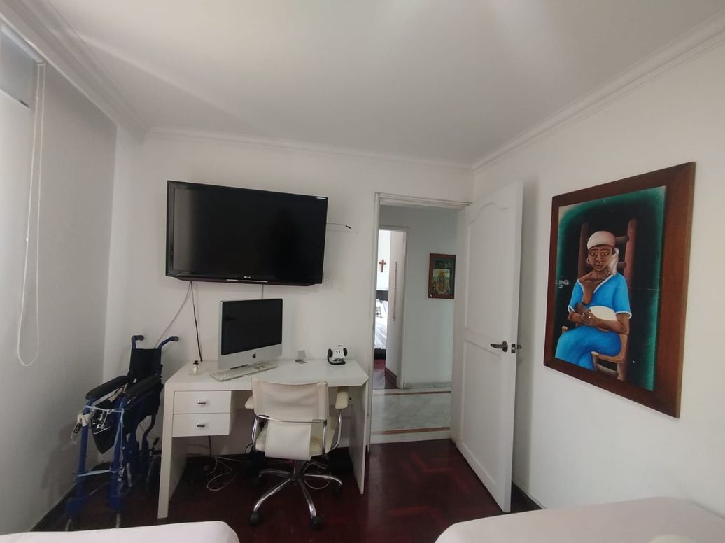 Apartamento de 3 alcobas en venta en Voto Nacional, Bogotá, 115 m² · foto 15 de 17