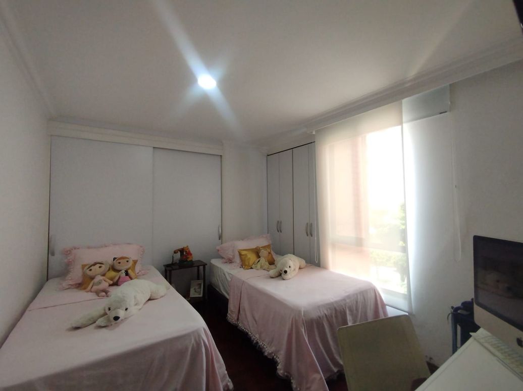 Apartamento de 3 alcobas en venta en Voto Nacional, Bogotá, 115 m² · foto 10 de 17