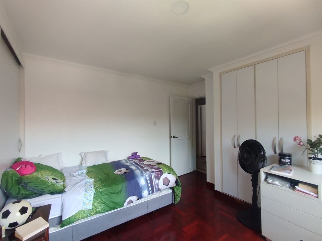Apartamento de 3 alcobas en venta en Voto Nacional, Bogotá, 115 m² · foto 11 de 17