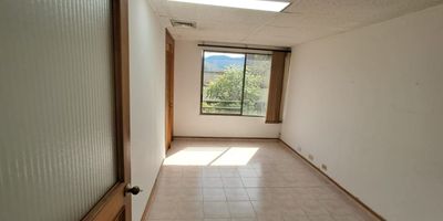 Oficina Arriendo 38 mts Antioquia MEDELLÍN POBLADO Código Coninsa:92471