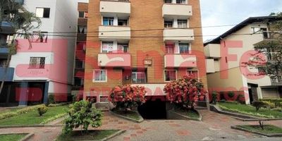 INMUEBLE SUJETO A VERIFICACION DE DISPONIBILIDAD
ESTUFA A GAS, ALACENAS, EXTRACTOR, HORNO
RED DE GAS, CALENTADOR A GAS, BAÑOS CABINADOS  EN VIDRIO TEMPLADO MAS MUEBLE Y ESPEJO, 1 CLOSET DE LINOS Y 1 TIPO VESTIER, ESPEJO GRANDE EN CORREDOR, , PERSIANA HORIZONTAL EN BALCON