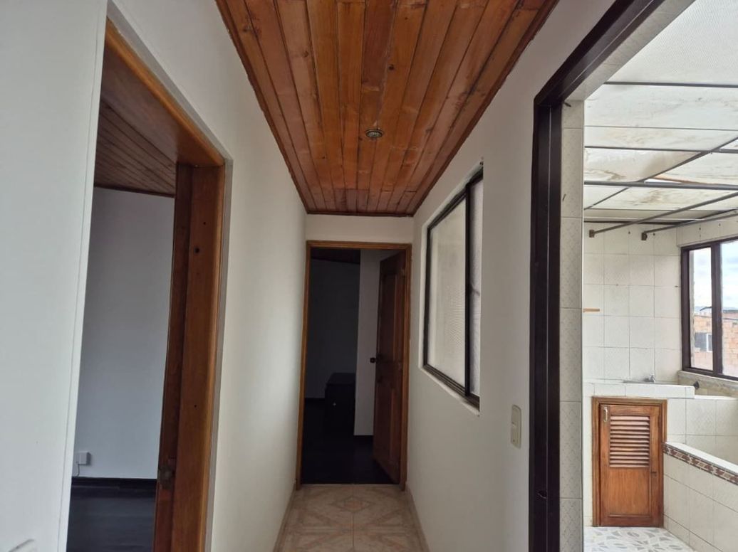 Apartamento de 3 alcobas en venta en San Cristobal Norte, Bogotá, 121 m² · foto 7 de 20