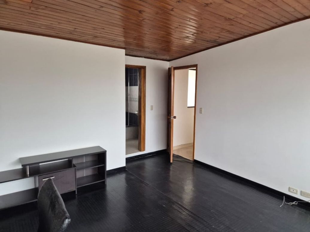 Apartamento de 3 alcobas en venta en San Cristobal Norte, Bogotá, 121 m² · foto 18 de 20
