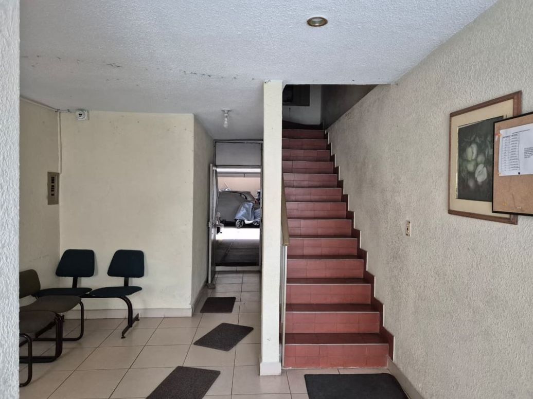 Apartamento de 3 alcobas en venta en San Cristobal Norte, Bogotá, 121 m² · foto 2 de 20