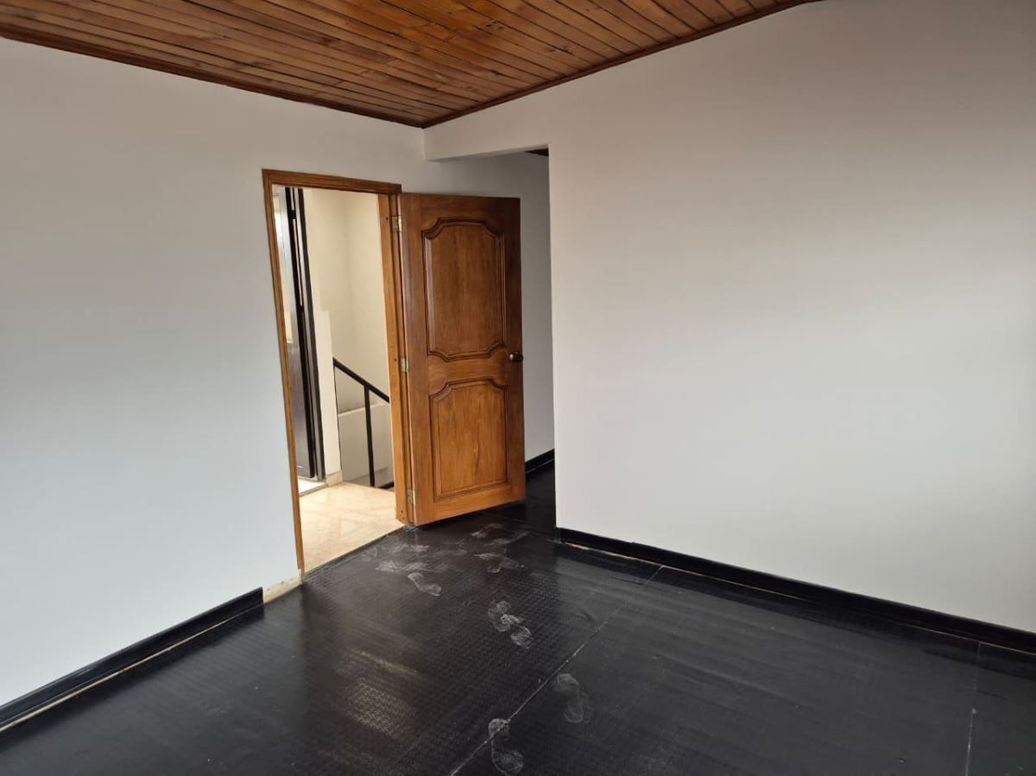 Apartamento de 3 alcobas en venta en San Cristobal Norte, Bogotá, 121 m² · foto 16 de 20