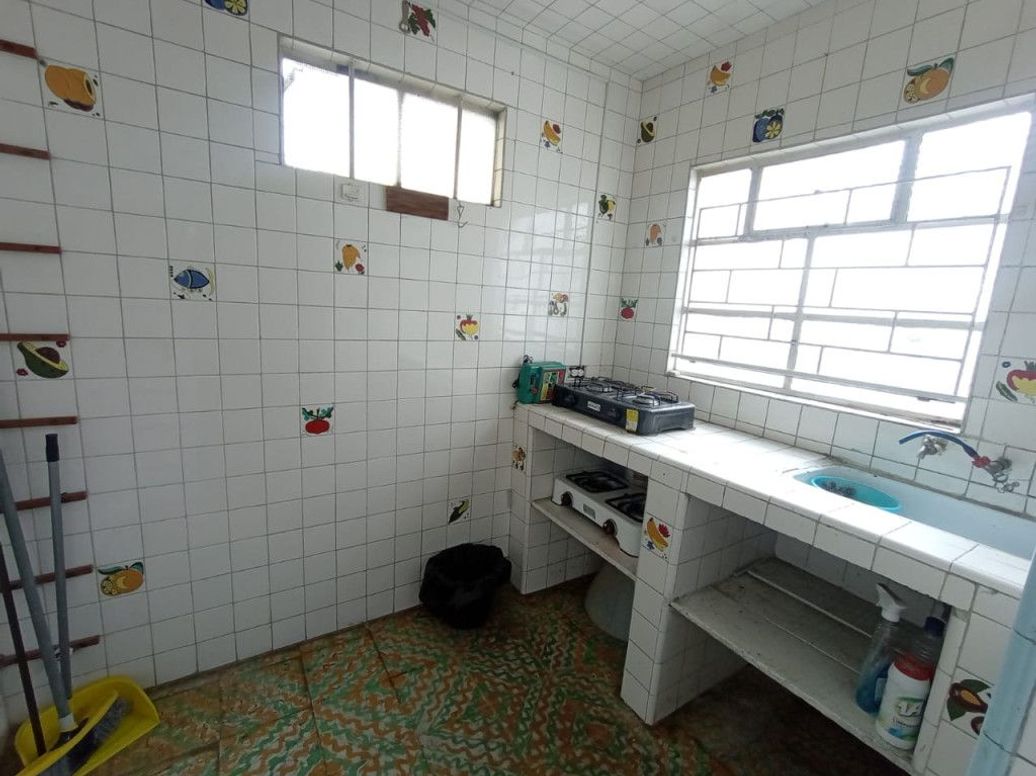 Casa de 5 alcobas en venta en Suba Urbano, Bogotá, 335 m² · foto 13 de 20