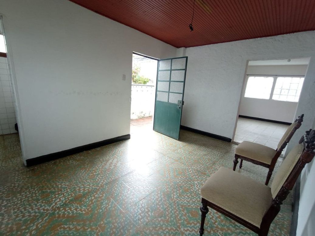 Casa de 5 alcobas en venta en Suba Urbano, Bogotá, 335 m² · foto 17 de 20