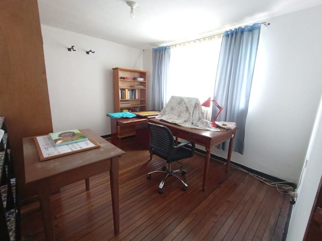 Casa de 5 alcobas en venta en Suba Urbano, Bogotá, 335 m² · foto 2 de 20
